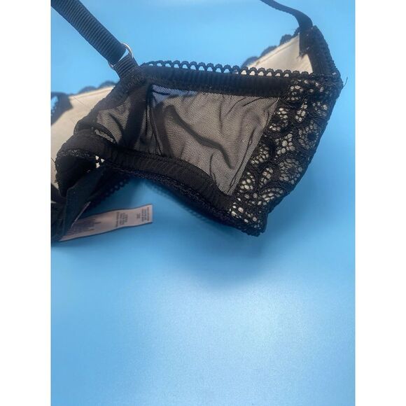 Victoria's Secret Dream Angels Lined Demi Bra Size 32C Black Lace - Picture 10 of 14